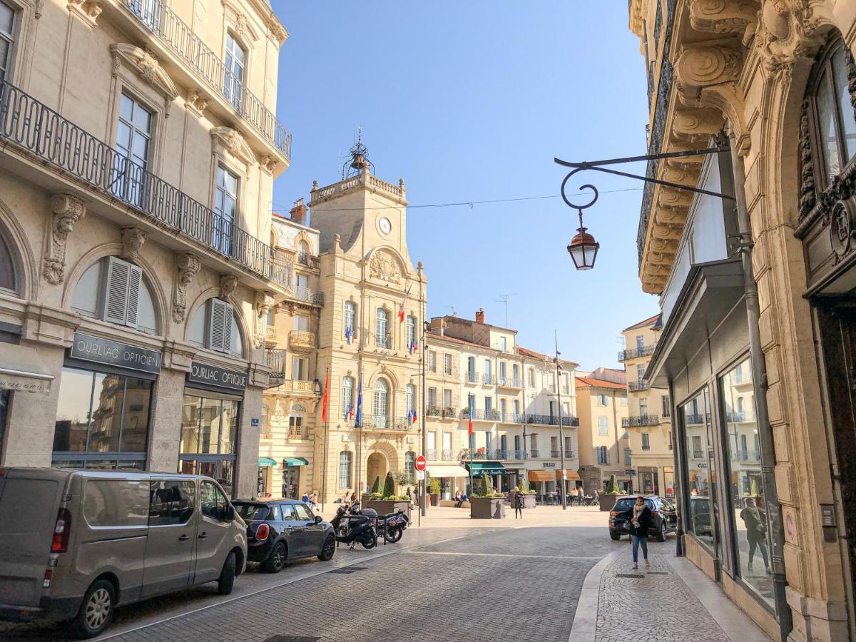 Place De La Mairie, Art Apparts Béziers Exteriér fotografie